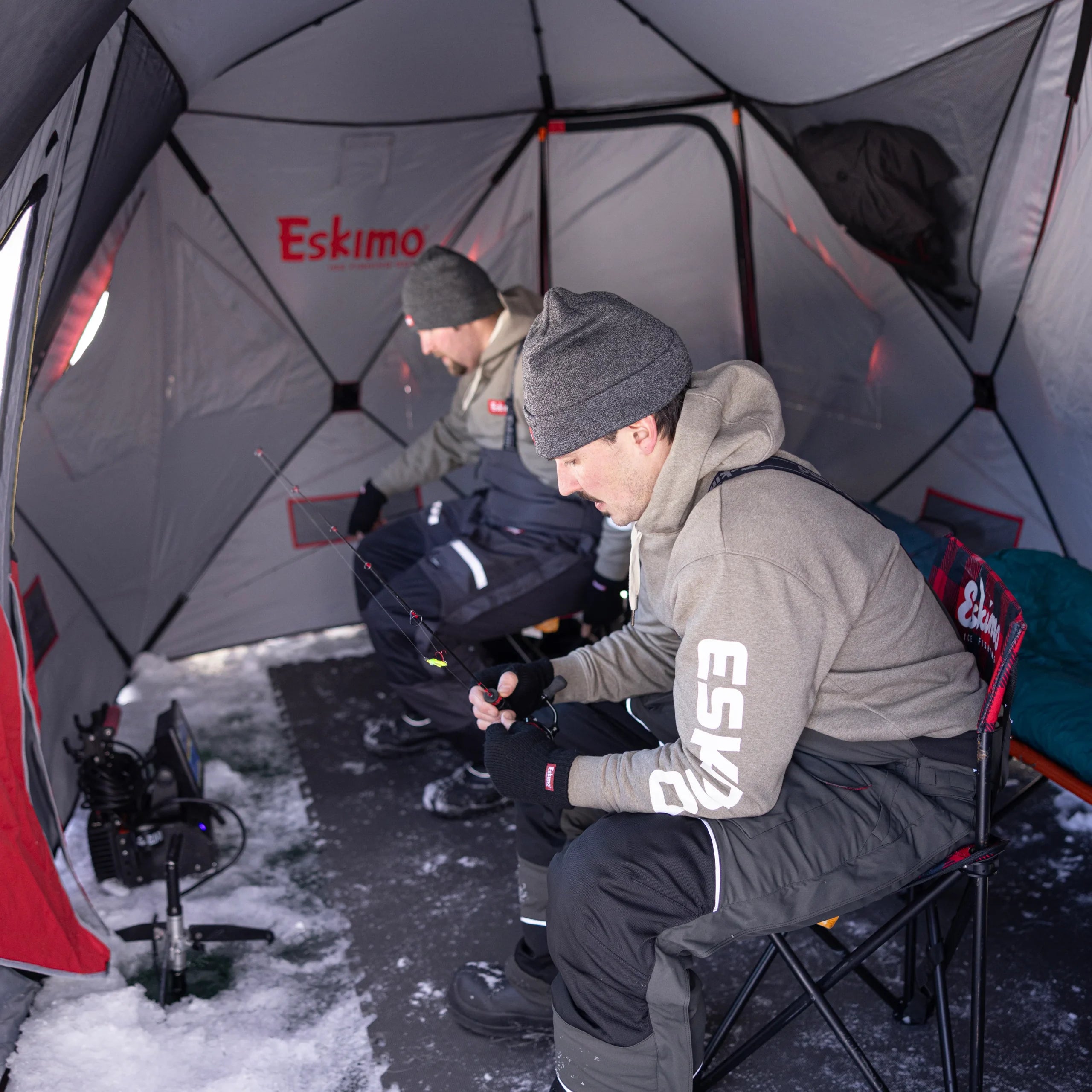ESKIMO TENTE DE PÊCHE SUR GLACE OUTBREAK 850XDP ISOLÉE image 2